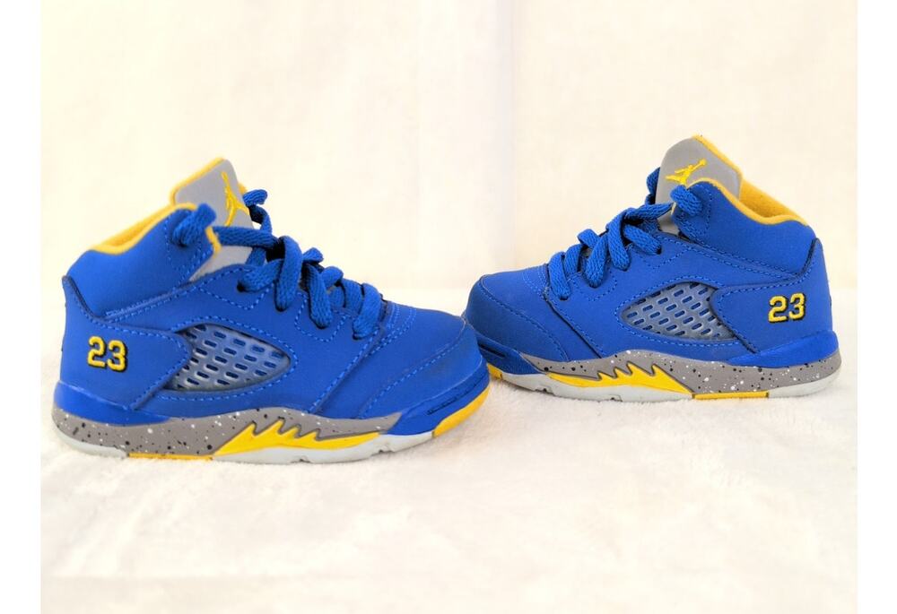 Jordan 5 Laney sneakers blue yellow size 6c Toddler shoes Sneakerhead Streetwear